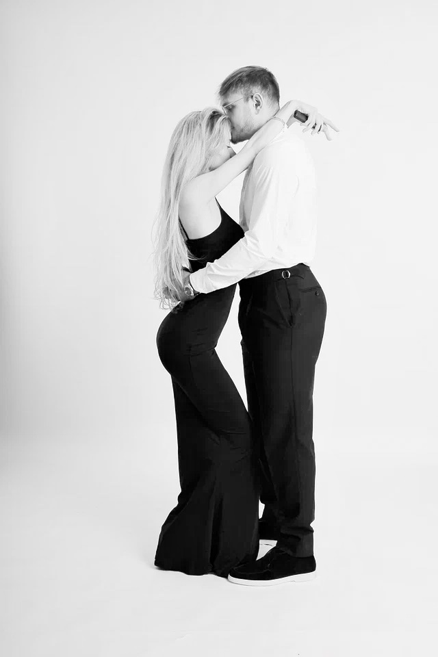 Чб фотосессия парная